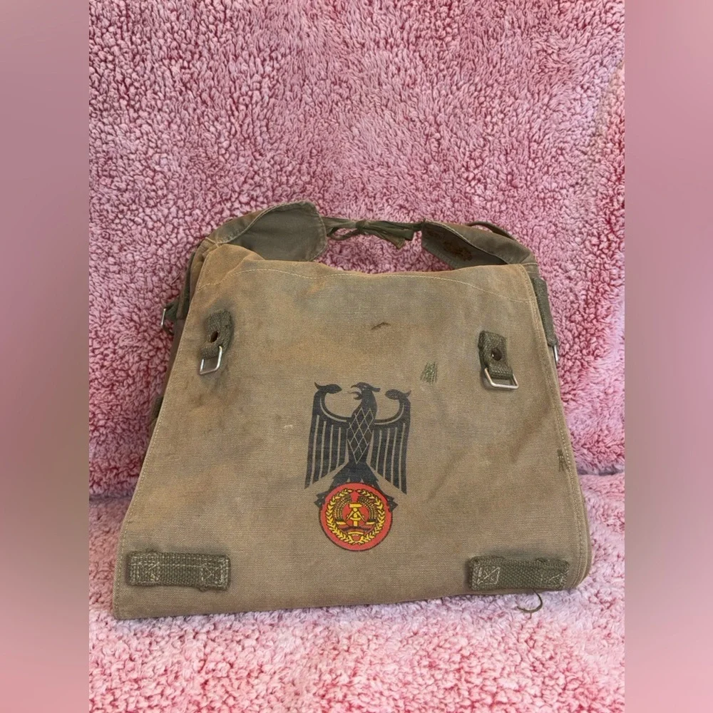1960s West German Issue Heavy-Duty Canvas Shoulder/Hand Carry​​